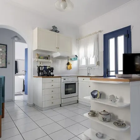 Limestone In Milos Holiday home *