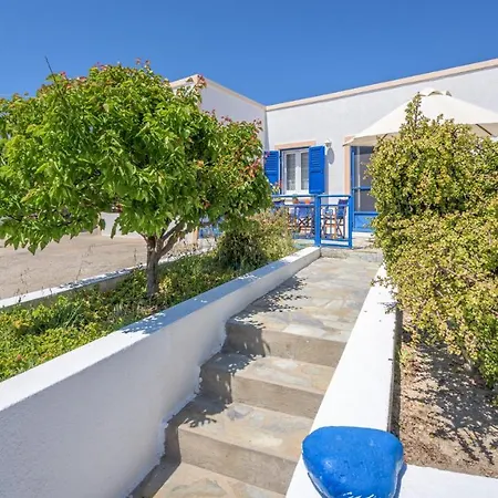 Holiday home Limestone In Milos